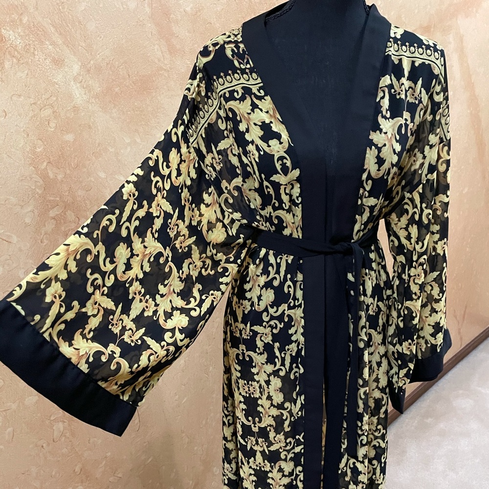 Black & Yellow Forever 21 Maxi Kimono